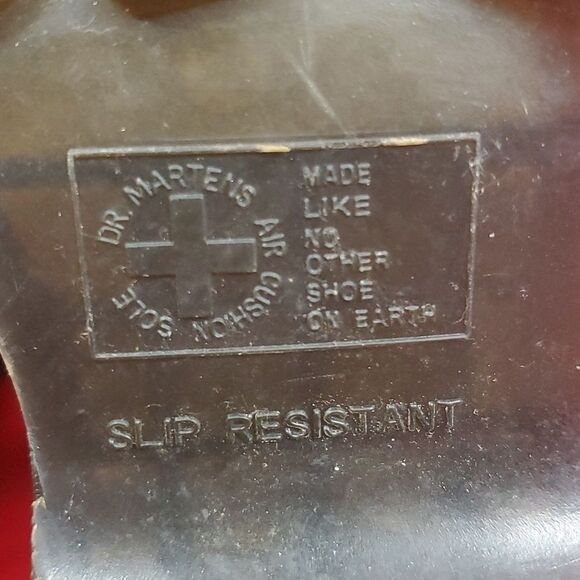 Dr. Martens Dharma Black Combat Boots with Chunky Sole Womens Size 7 Goth Grunge - Picture 8 of 9